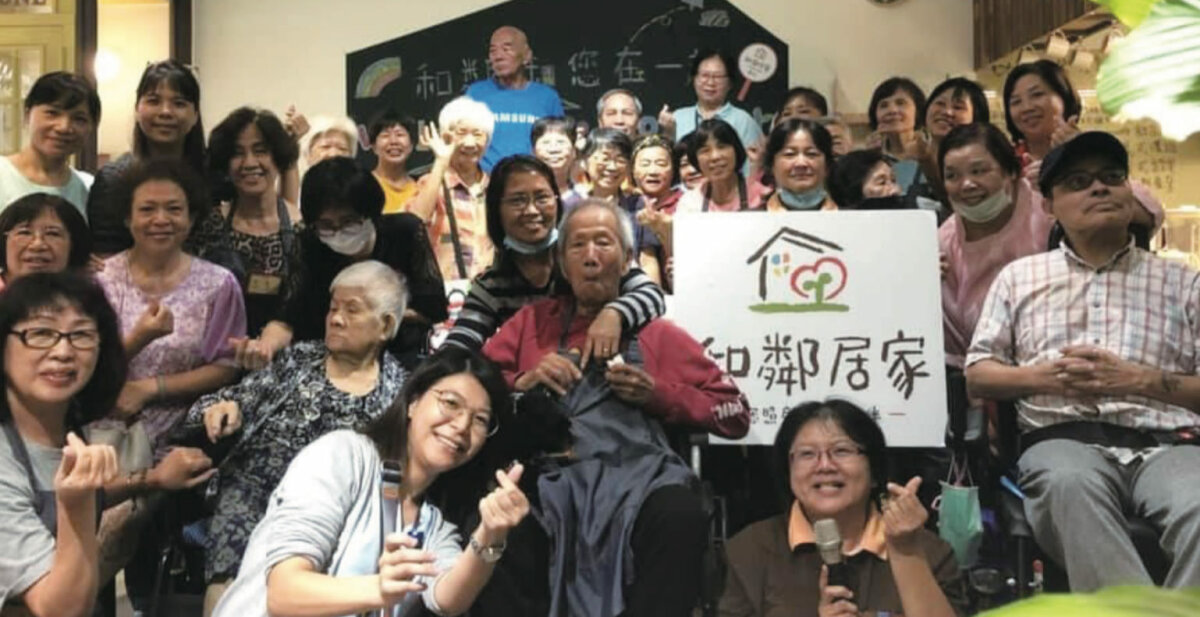 動手做可讓長者練習手部精細運動、增加參與，也能促進腦部活化。(圖片來源/和鄰居護所、梁詩怡)