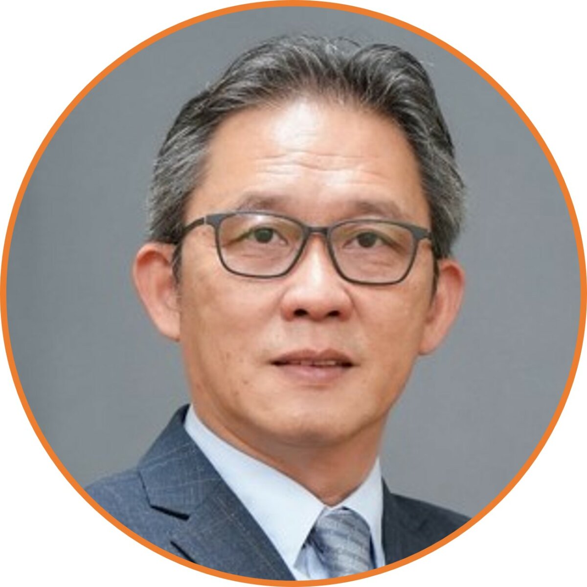 青松健康總經理周孟賢