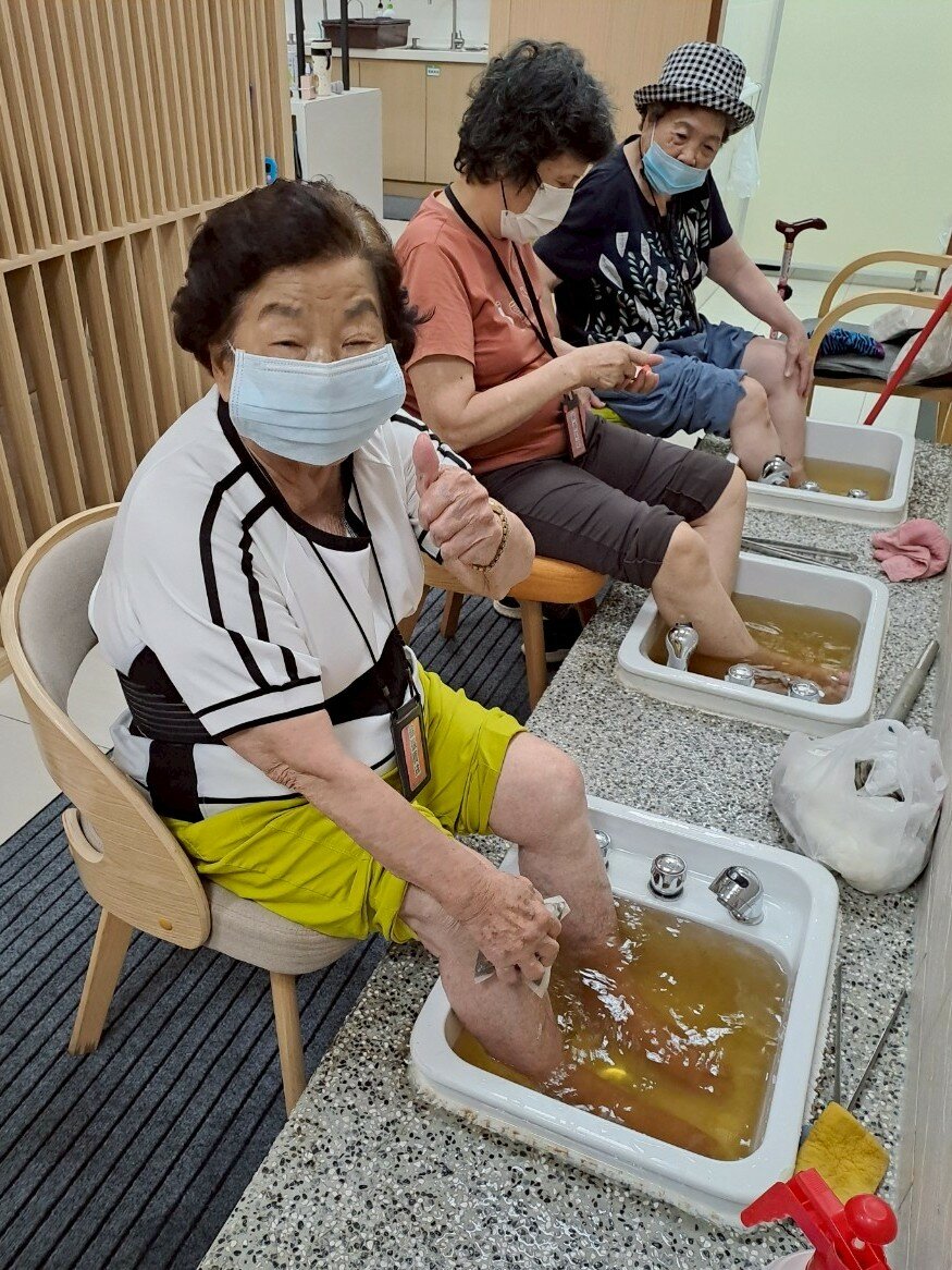 樂職心日照的「日本區」有泡腳池。（圖片來源/職物語）