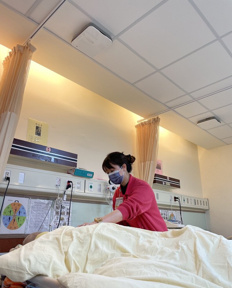 桃園榮民之家為全台第3大榮民之家，去年導入生理數據感測系統。（圖片來源／桃園榮家）