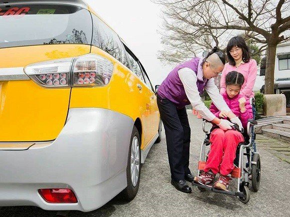 【侯勝宗專欄】以移動服務社會（Mobility as a “Social Service”）
