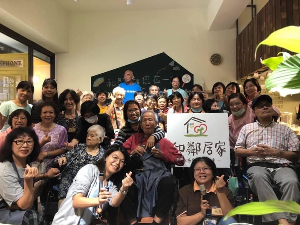 照顧在社區｜和鄰居護所－結合咖啡館與書店 打造多元生活照顧